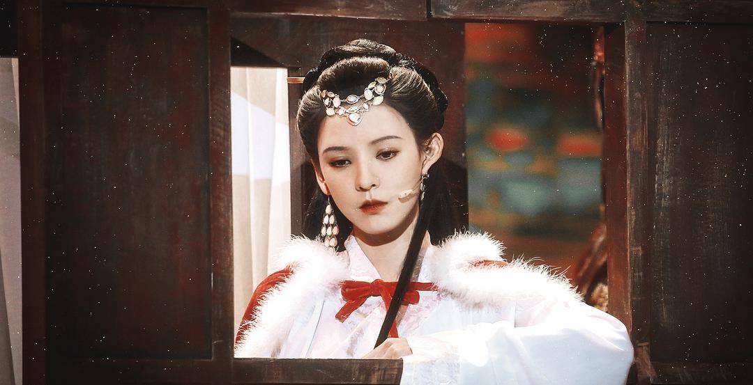 都说张予曦的王昭君造型好惊艳那是你没见过她的民国风美极了