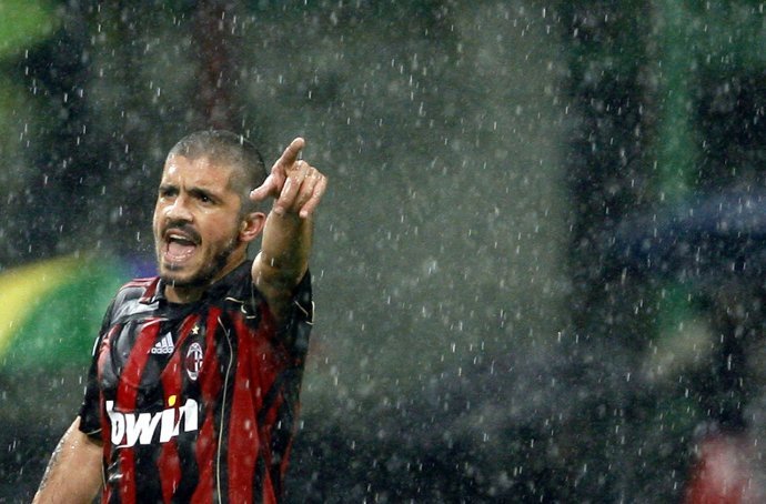 AC米兰队史今天:2007年圣西罗暴雨中3休闲区蓝鸢梦想 - Www.slyday.coM AC米兰队史今天:2007年圣西罗暴雨中3休闲区蓝鸢梦想 - Www.slyday.coM