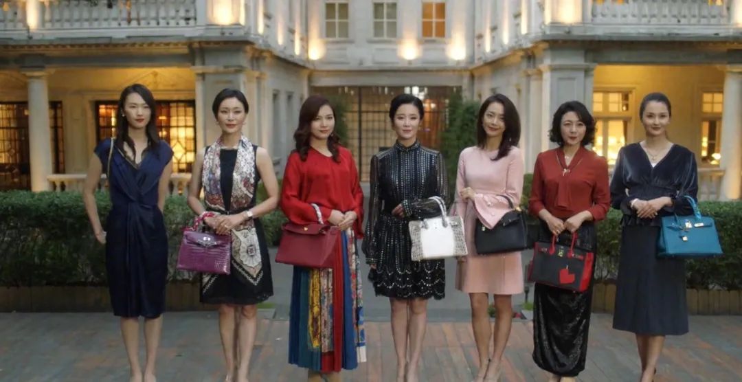 把儿子送进新加坡读国际学校后，中国妈妈无奈痛哭......休闲区蓝鸢梦想 - Www.slyday.coM