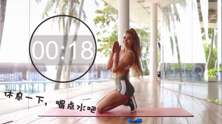 女网红帕梅拉效仿刘畊宏,直播运动却用录播充数,被嘲吃相太难看休闲区蓝鸢梦想 - Www.slyday.coM 女网红帕梅拉效仿刘畊宏,直播运动却用录播充数,被嘲吃相太难看休闲区蓝鸢梦想 - Www.slyday.coM