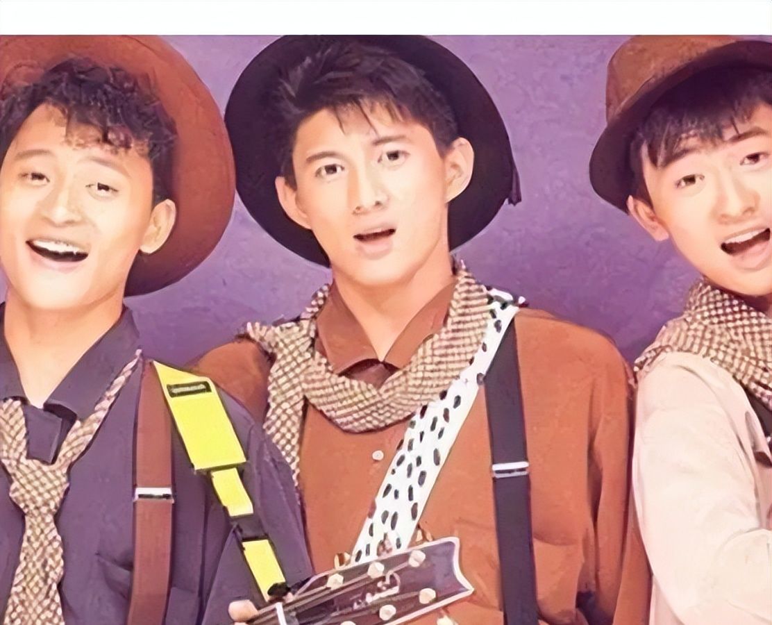 那些年,我们追过的经典歌曲,你都听过哪些?刘德华直接封神!休闲区蓝鸢梦想 - Www.slyday.coM 那些年,我们追过的经典歌曲,你都听过哪些?刘德华直接封神!休闲区蓝鸢梦想 - Www.slyday.coM