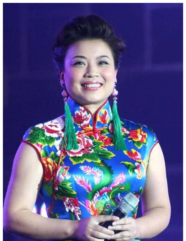 27次上春晚54岁仍单身民歌皇后张也何时走进自己的爱情时代