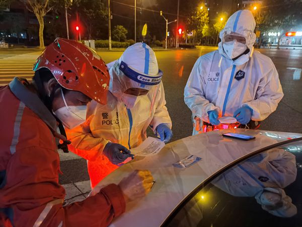 上海警方查获“黑骑手”828人，535人被行政处罚休闲区蓝鸢梦想 - Www.slyday.coM