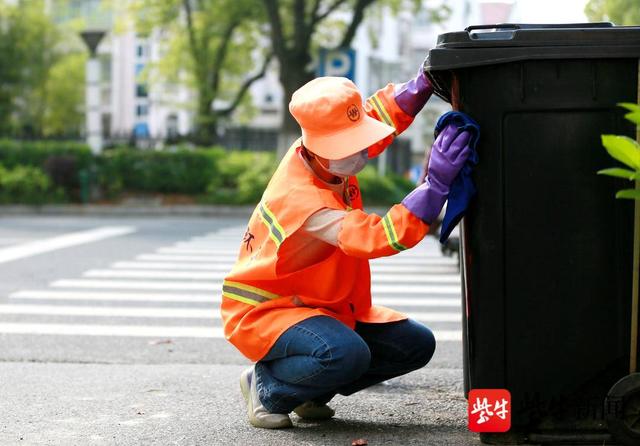 扬州江都:劳动者的身影好美|扬州市|核酸|电动汽车_新浪新闻