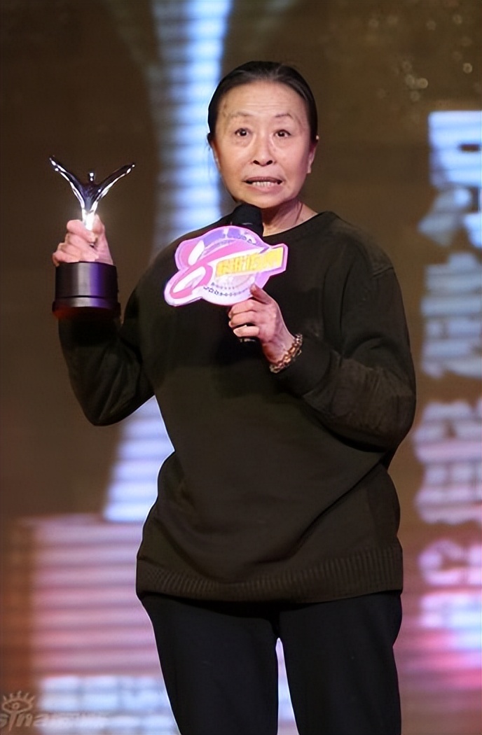演员张少华去世1年了丈夫张惠宝不灭的爱让人泪流