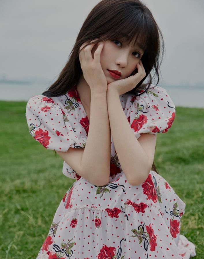 《两个人的小森林》计日可待,虞书欣博士出镜,男主更是气宇不凡休闲区蓝鸢梦想 - Www.slyday.coM 《两个人的小森林》计日可待,虞书欣博士出镜,男主更是气宇不凡休闲区蓝鸢梦想 - Www.slyday.coM