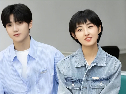 黄磊与张子枫暴露私心想让自家女儿替换何炅一眼看穿