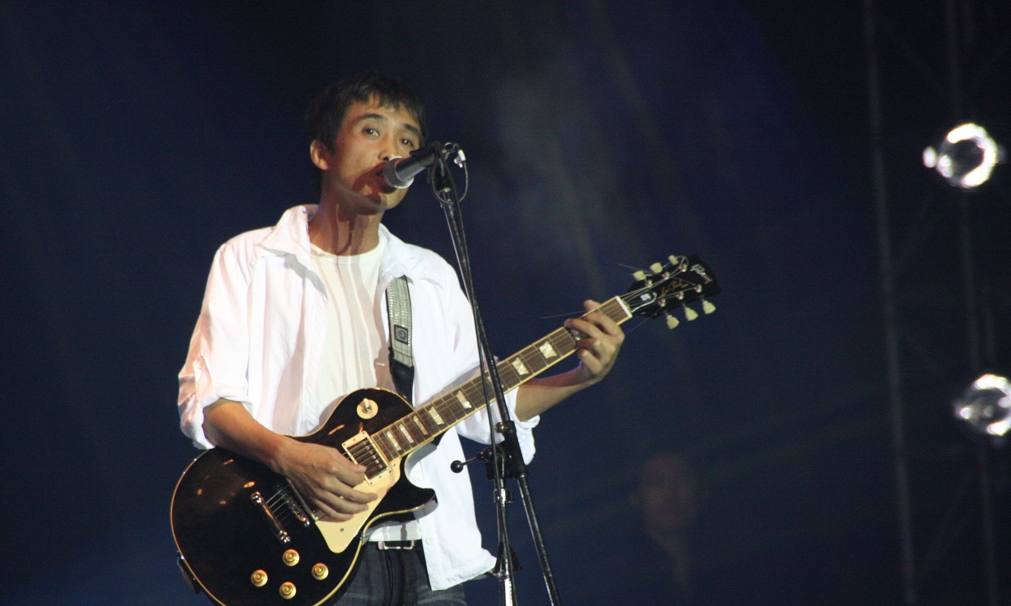 内地摇滚乐唯一的巅峰张楚是如何一步步走下坡路的