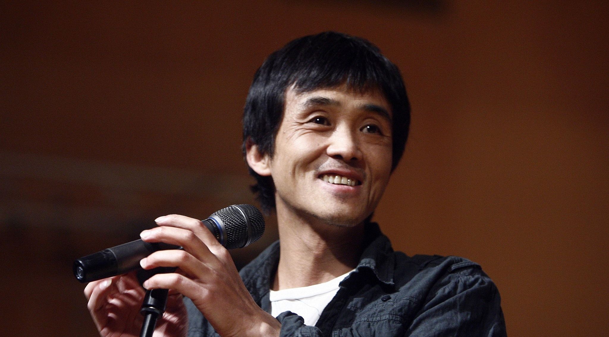 内地摇滚乐唯一的巅峰,张楚是如何一步步走下坡路的?__财经头条