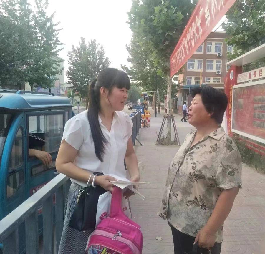 我在乡村当老师｜李凤阳：学生把我这个“爱脸红的老师”写进作文休闲区蓝鸢梦想 - Www.slyday.coM