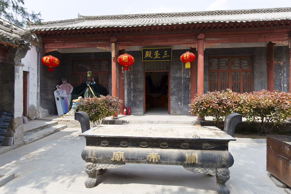 从繁荣昌盛到日渐萧条,历史的见证者和参与者,朱仙镇关帝庙