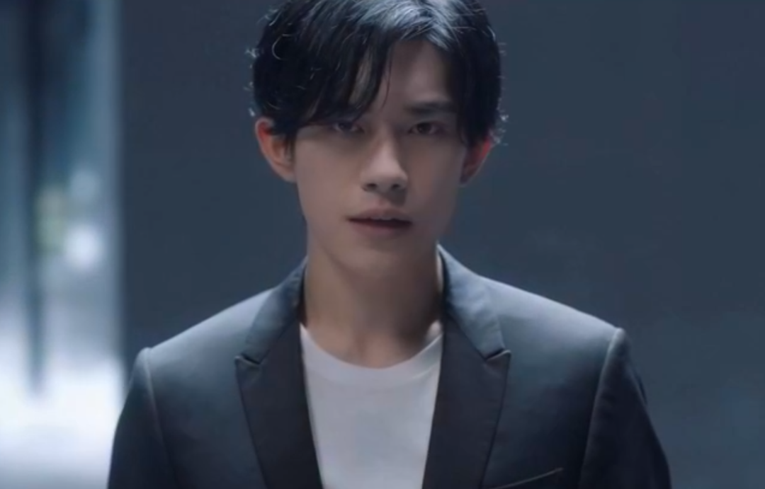 五四晚会成小花比美现场：赵丽颖回归最佳状态，关晓彤宋祖儿甜美休闲区蓝鸢梦想 - Www.slyday.coM