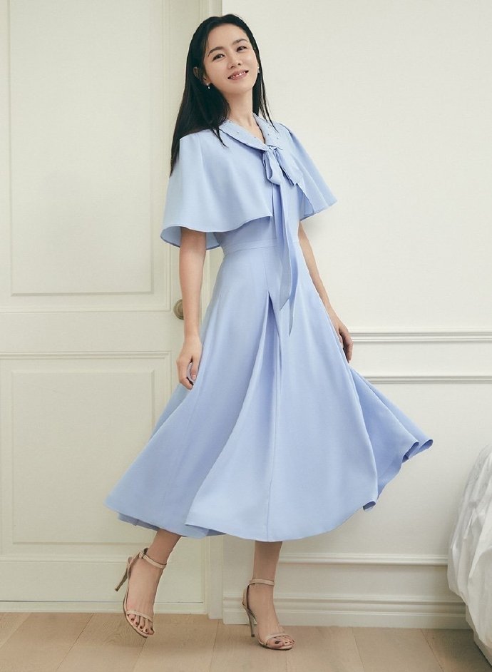 孙艺珍唯美写真曝光,各种裙子演绎让人看花了眼