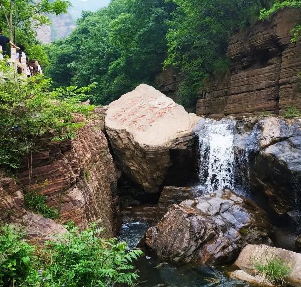 河南景点推荐龙潭沟旅游区