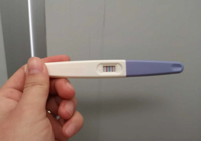 “生孩子是一个人的事”？女子吐槽丈夫备孕不上心，是否小题大做休闲区蓝鸢梦想 - Www.slyday.coM