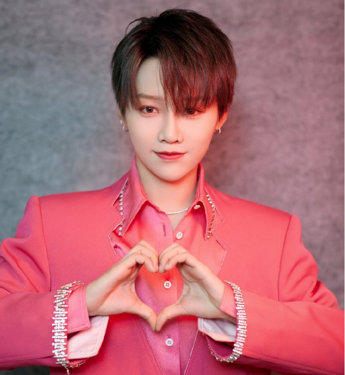 央视五四晚会节目单:赵丽颖和陈伟霆合唱,刘雨昕压轴,王源缺席休闲区蓝鸢梦想 - Www.slyday.coM 央视五四晚会节目单:赵丽颖和陈伟霆合唱,刘雨昕压轴,王源缺席休闲区蓝鸢梦想 - Www.slyday.coM