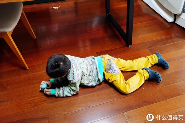 原本以为多此一举，看到污水箱我也不淡定了—万摩尔S22洗地机使用体验休闲区蓝鸢梦想 - Www.slyday.coM