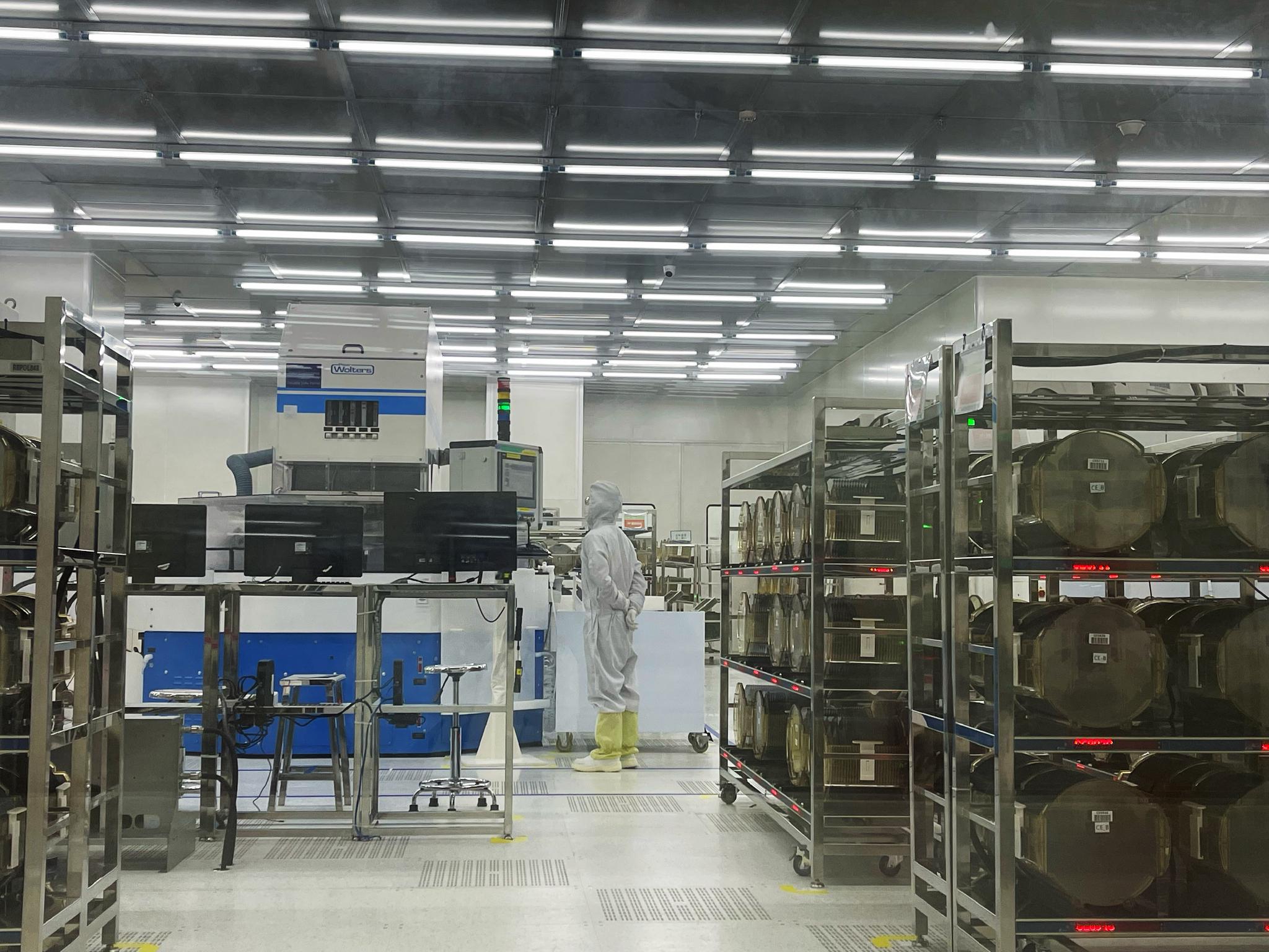 (图片来源:第一财经记者段思宇摄于企业抛光车间)