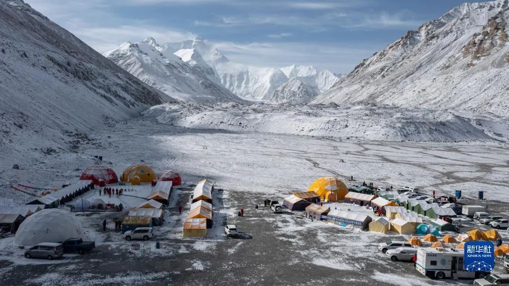 珠峰登山大本营（5月1日摄，无人机照片）。