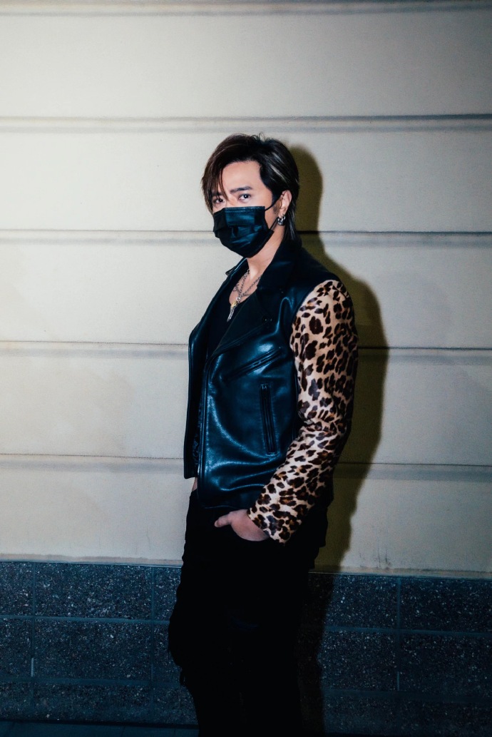 罗志祥正式复出?宣布七月会举行演唱会,感谢粉丝二十八年陪伴!|罗志祥