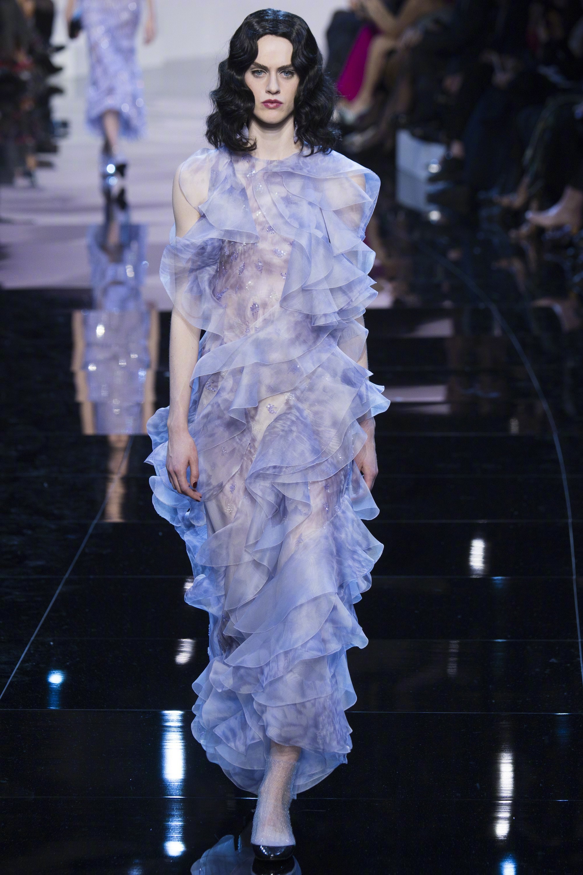 armani privé 温柔的紫色