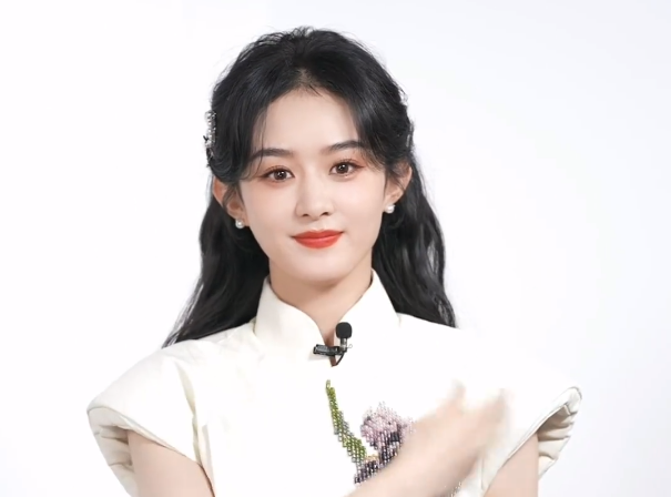 女星长胖就服赵丽颖,为角色胖回婴儿肥,颜值却都没下滑休闲区蓝鸢梦想 - Www.slyday.coM 女星长胖就服赵丽颖,为角色胖回婴儿肥,颜值却都没下滑休闲区蓝鸢梦想 - Www.slyday.coM