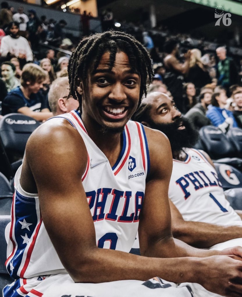 这场比赛费城的新西帝——泰雷斯-马克西是真的很强硬,可以说他已经将