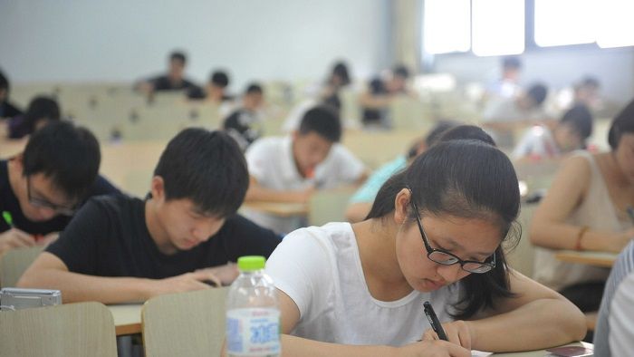 语文考高分并不容易,语文成绩出类拔萃的学生,有哪些明显特征?休闲区蓝鸢梦想 - Www.slyday.coM 语文考高分并不容易,语文成绩出类拔萃的学生,有哪些明显特征?休闲区蓝鸢梦想 - Www.slyday.coM