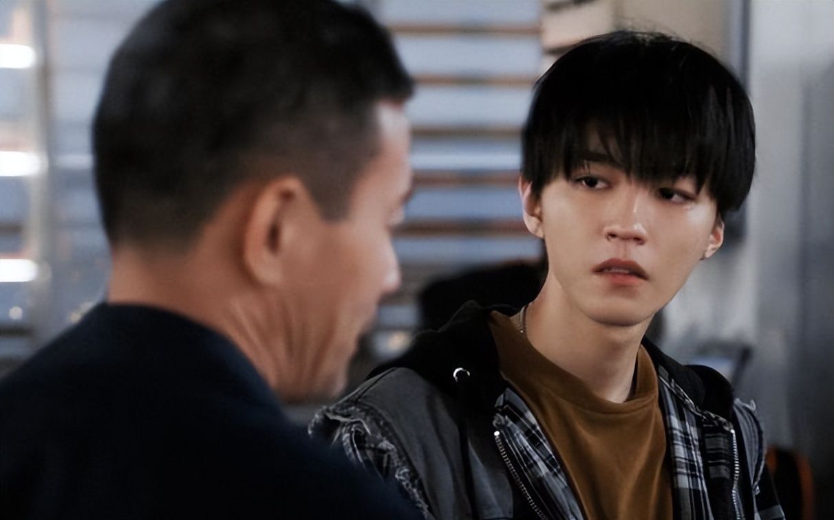 《重生之门》10天连更16集,推理逻辑在线,一口气过足悬疑瘾休闲区蓝鸢梦想 - Www.slyday.coM 《重生之门》10天连更16集,推理逻辑在线,一口气过足悬疑瘾休闲区蓝鸢梦想 - Www.slyday.coM