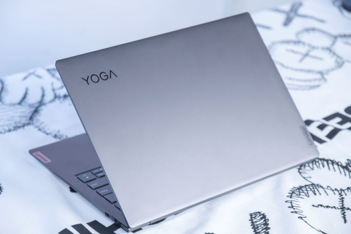超长续航轻薄本推荐yoga13s入手简要体验