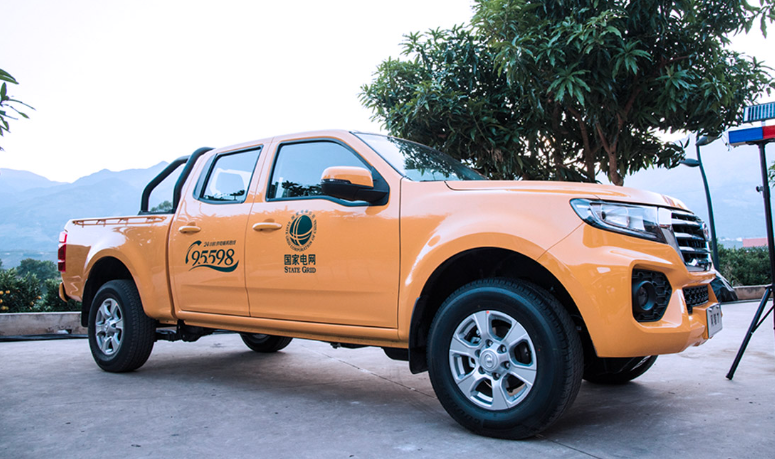 致敬工具车丨那些小黄人皮卡谁才是能见度最高的保障车辆