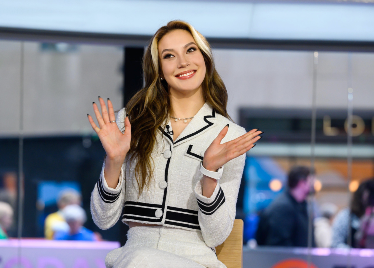 谷爱凌登上美国电视秀，腹肌明显身材好，回应争议：我有中国血统休闲区蓝鸢梦想 - Www.slyday.coM