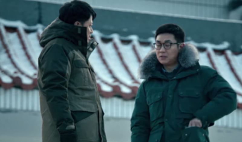 双探周游父亲是谁杀的周游爸爸怎么死的