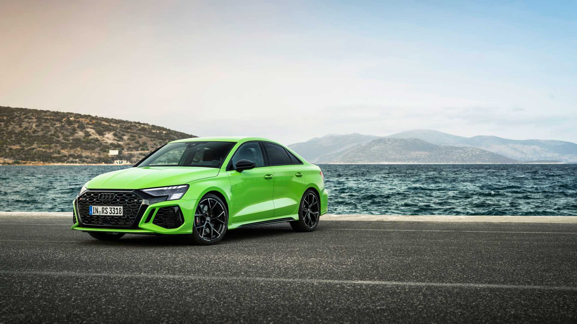 女人眼中的破奥迪男人眼中的战斗娃新款奥迪rs3海外开售