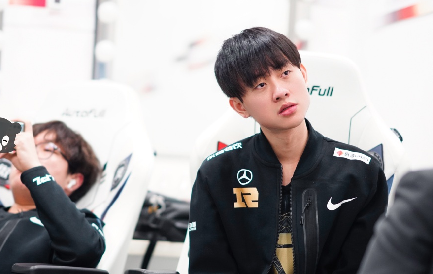 RNG与T1的差异在哪里?首发选手数据对比,小虎全面领先李哥休闲区蓝鸢梦想 - Www.slyday.coM RNG与T1的差异在哪里?首发选手数据对比,小虎全面领先李哥休闲区蓝鸢梦想 - Www.slyday.coM