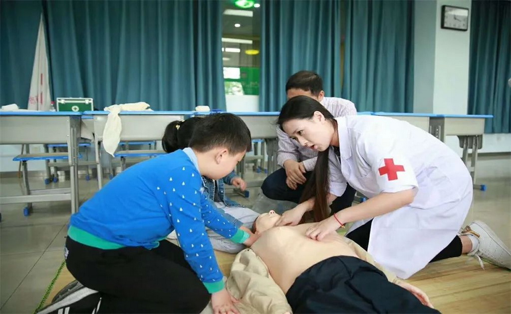 中小学生 上海学生职业体验活动今起报名 新浪财经 新浪网 中小学生 上海学生职业体验活动今起报名 新浪财经 新浪网