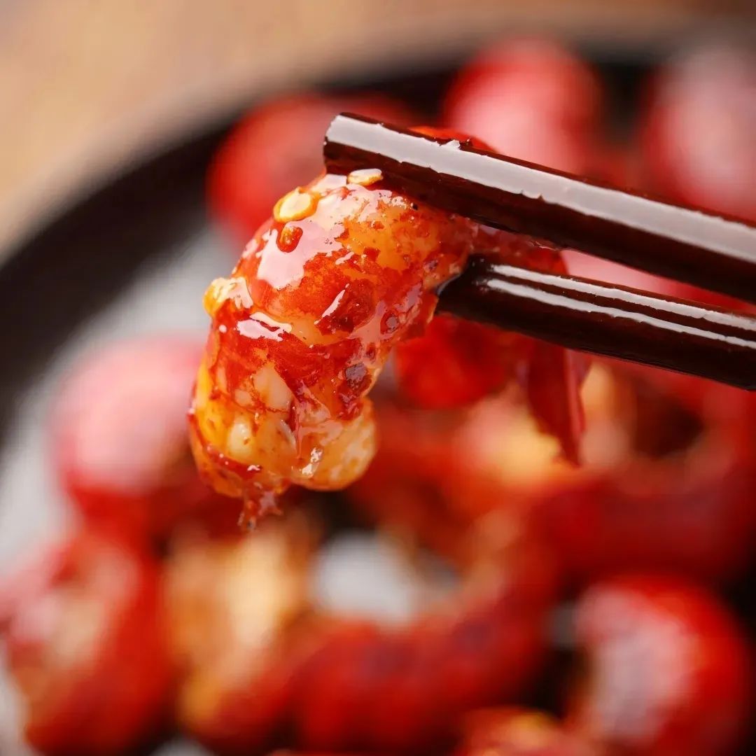 麻辣鲜香超过瘾红小厨龙虾尾买6盒送1盒敞开肚皮吃到嗨