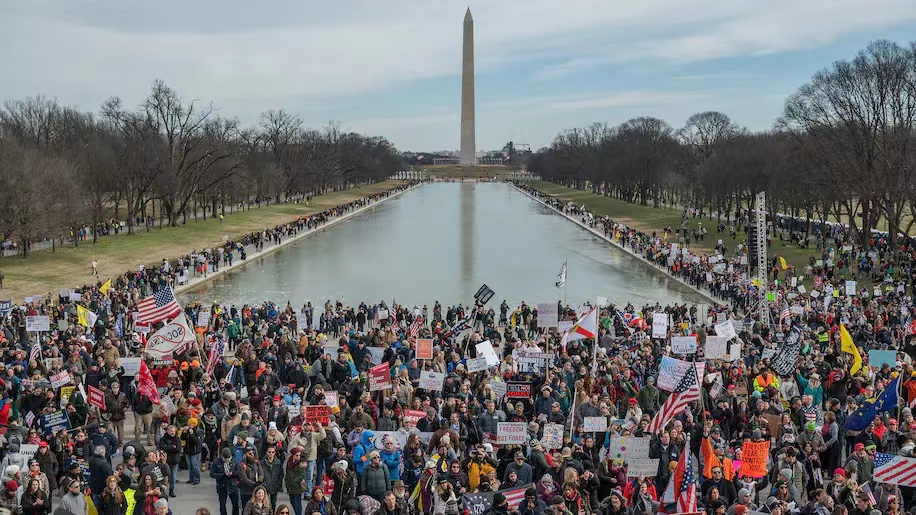 奥密克戎又变异了，BA.5传播速度增大25%…这些是今天你不愿意看也不愿相信的新闻休闲区蓝鸢梦想 - Www.slyday.coM