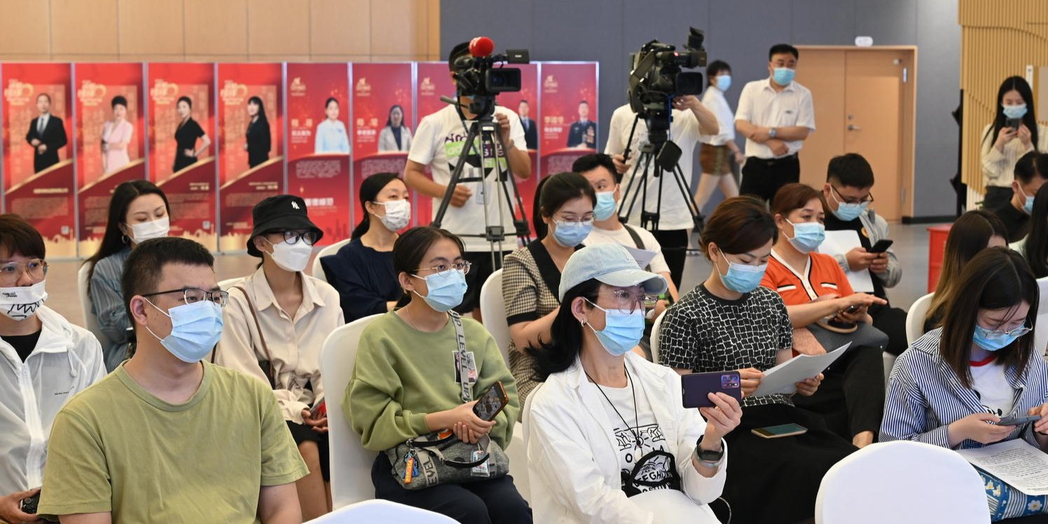 全新升级！成都市文化馆新馆今日面向市民正式开放休闲区蓝鸢梦想 - Www.slyday.coM