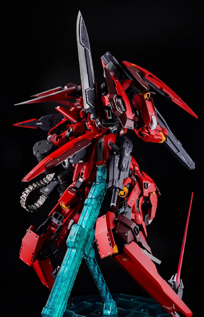 全装备搭载雪崩正义女神高达typef