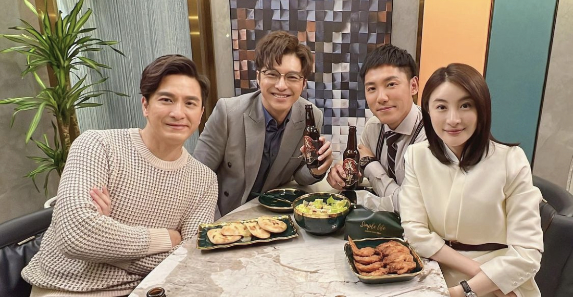 TVB艺人黄嘉乐求婚成功，圈外女友高调晒钻戒，两人相恋5年休闲区蓝鸢梦想 - Www.slyday.coM