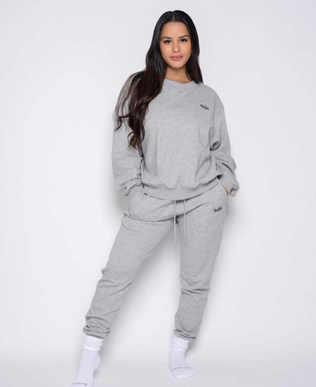 22岁已是人生赢家!希罗女友晒全家福,俊男靓女还有超可爱女儿