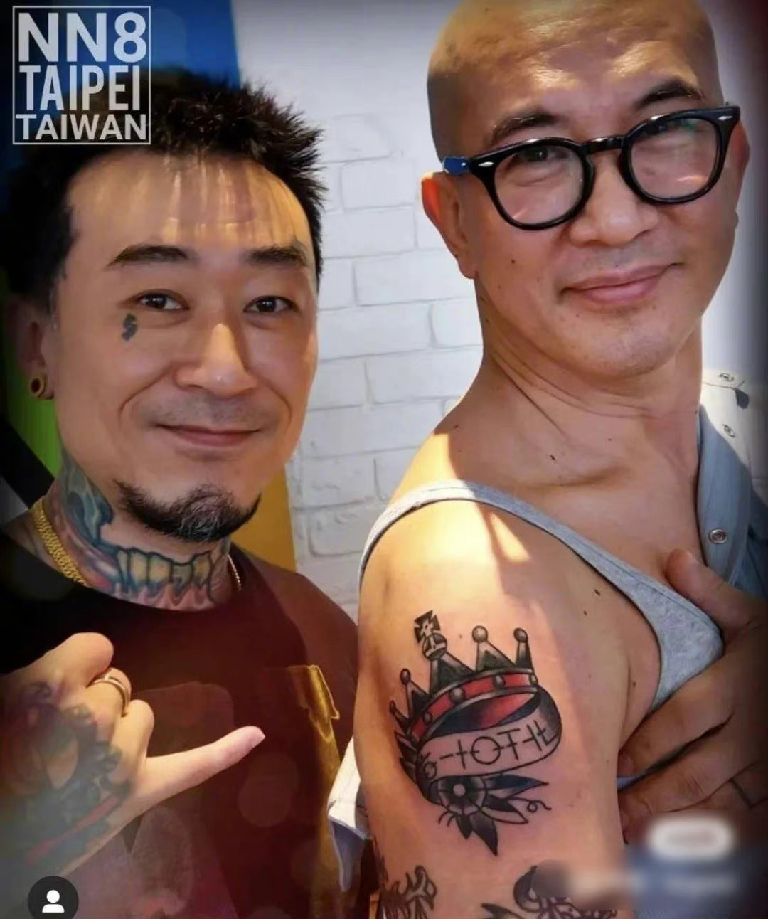 夫妻俩都是纹身爱好者呀