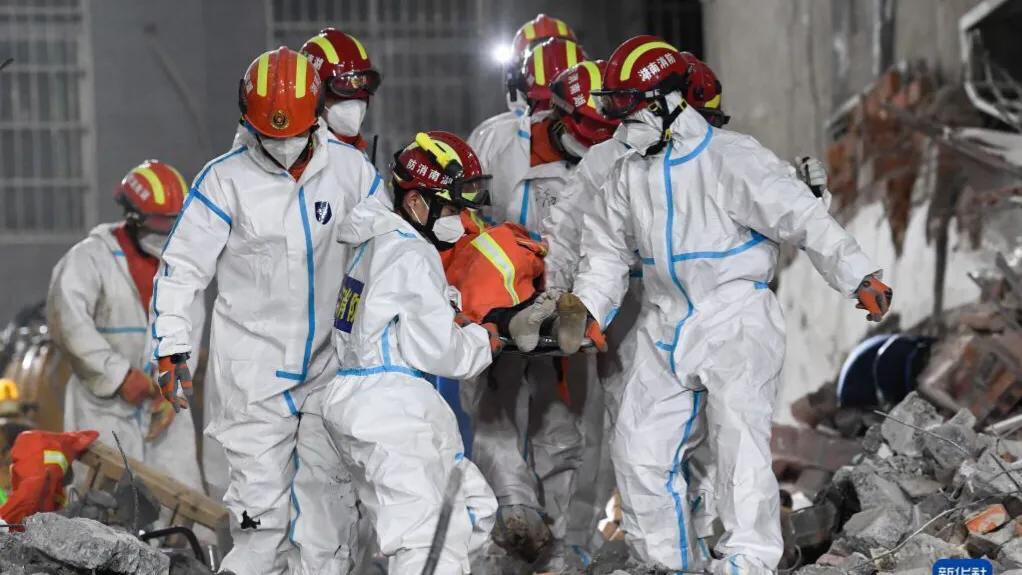 长沙房屋倒塌事故人员全部救出,53人遇难,9名嫌疑人被批捕休闲区蓝鸢梦想 - Www.slyday.coM 长沙房屋倒塌事故人员全部救出,53人遇难,9名嫌疑人被批捕休闲区蓝鸢梦想 - Www.slyday.coM