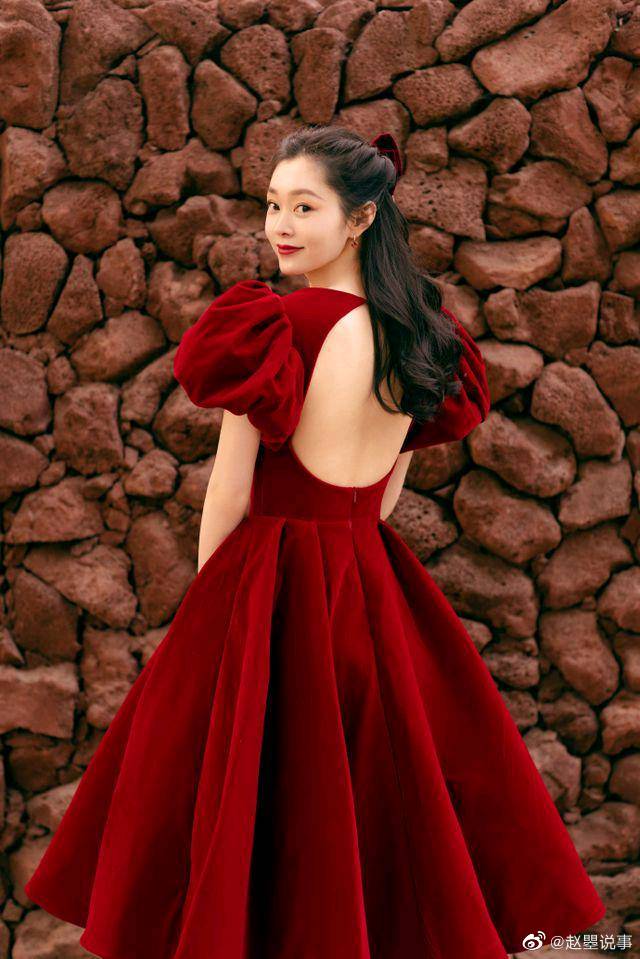 一年一度的央视五四晚会开播，自宣布阵容以来……休闲区蓝鸢梦想 - Www.slyday.coM