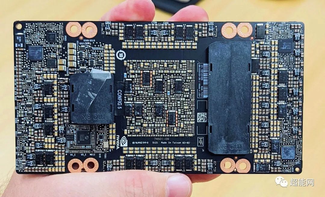 电路板上拆下来一个电子元件,如图。这个是什么器件?