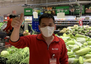 保供稳价不松懈济南大润发员工坚守岗位诠释劳动最光荣