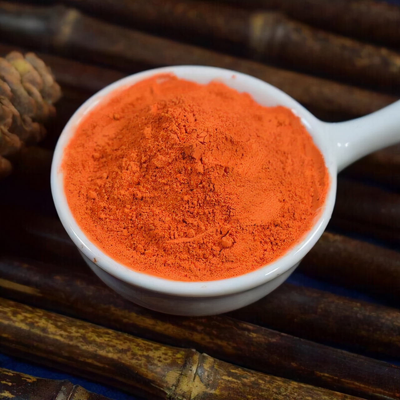 蛇真的怕雄黄吗？