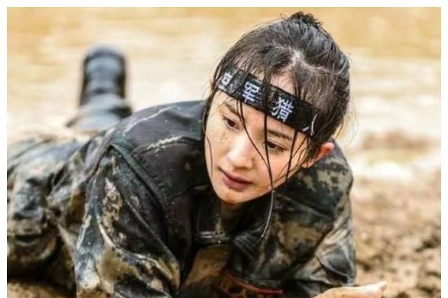 9位女特种兵大赏！把李一桐侯梦莎放一起，才知道什么叫英姿飒爽休闲区蓝鸢梦想 - Www.slyday.coM