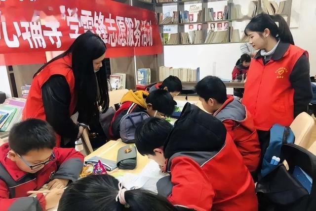 大学生们的好消息来了，两类人可被“优先录取”，年薪最高10万休闲区蓝鸢梦想 - Www.slyday.coM